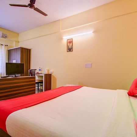 Capital O 17320 Vijaya Residency Manipal Exterior photo