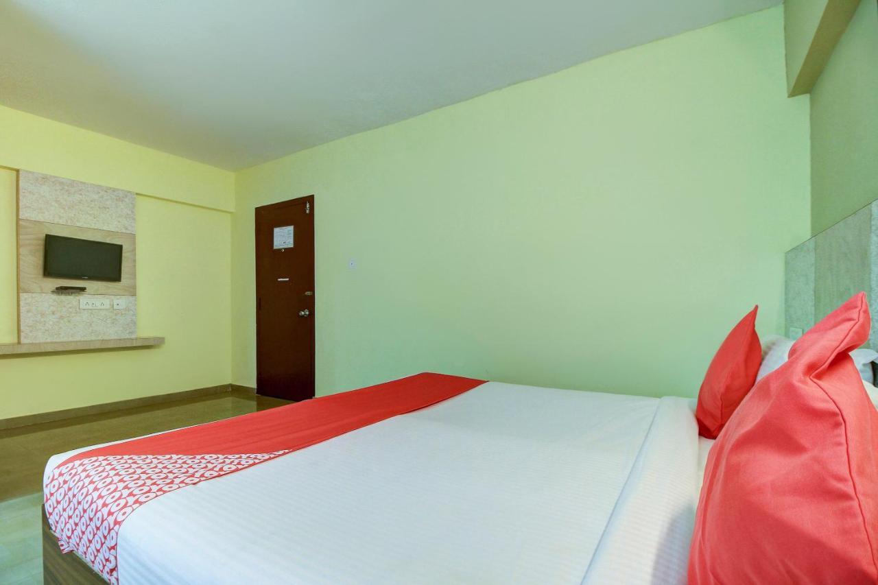 Capital O 17320 Vijaya Residency Manipal Exterior photo